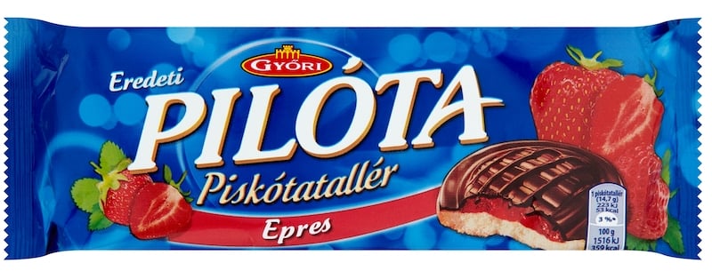 Győri Pilóta epres piskótatallér