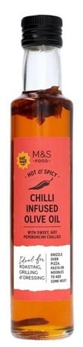 Marks & Spencer Chilis olívaolaj (97%) szárított chilivel