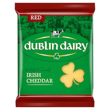 Dublin Dairy Irish Cheddar Red félkemény, oltós, érlelt sajt 200 g