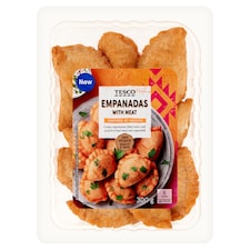 sertés- és marhahússal töltött sült kelt tészta 300 g
