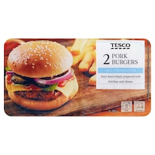 sertéshúspogácsa szezámmagos hamburgerzsemlében, gouda sajttal és ketchuppal 2 x 159 g