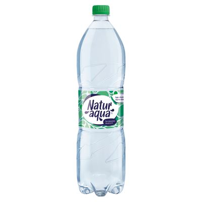 Naturaqua szén-dioxiddal enyhén dúsított természetes ásványvíz 1,5 l