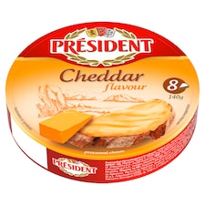 Président Cheddar ízű, félzsíros, kenhető, ömlesztett sajtkészítmény 8 x 17,5 g (140 g)